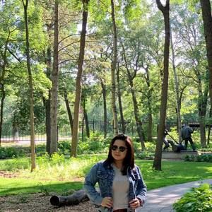 Meet your Posher, Strell